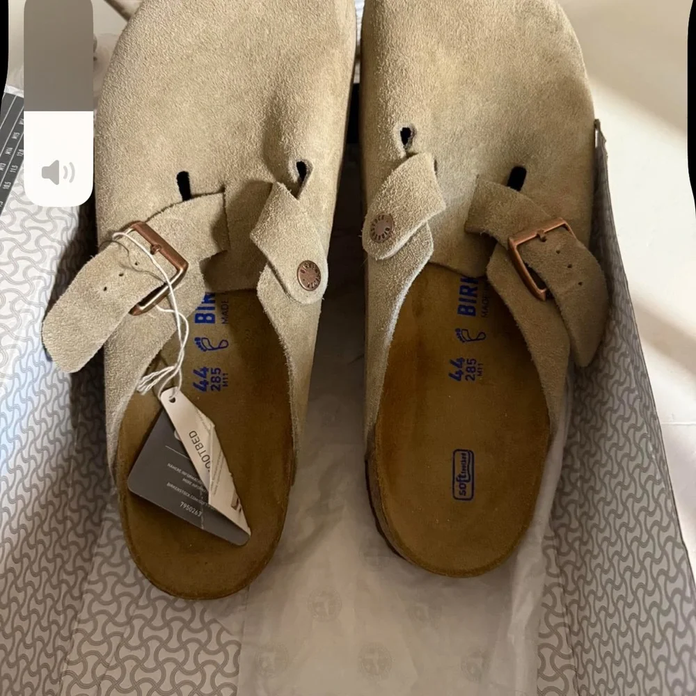 Birkenstock Tan Brown Slip-On Loafers - Picture 4 of 4